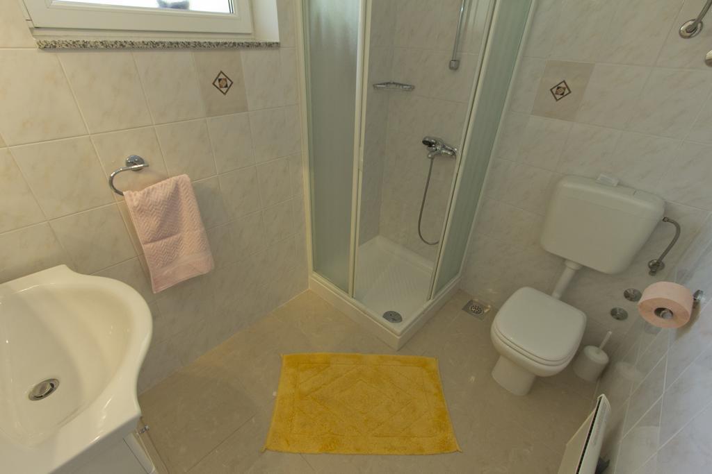 Apartment Vesna Opatija Free Parking Стая снимка